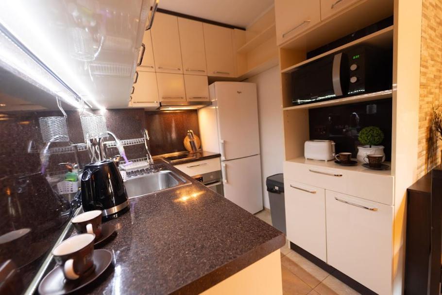 Апартамент За Гости Уют Burgas Extérieur photo